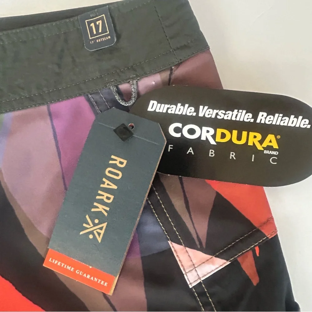 Roark Boatman Board Shorts Mens 32 Surf Swim Trunks Multicolor RB399 NWT NEW
